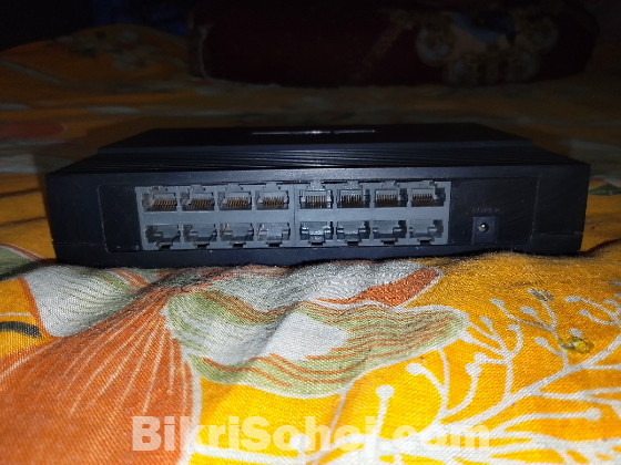 TP-LINK 16 port switch